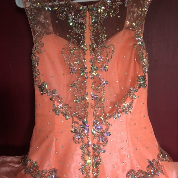 Quince dress👑 - Picture 5 of 7